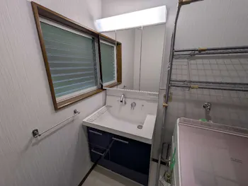 静岡県周智郡のお客様の洗面化粧台交換工事