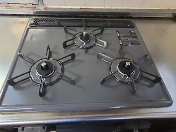 栃木県芳賀郡芳賀町のお客様のビルトインコンロ工事