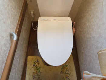 栃木県宇都宮市のお客様のシャワー便座２台交換工事