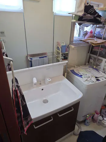 栃木県宇都宮市のお客様の洗面化粧台交換工事