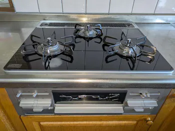 静岡県浜松市のお客様のビルトインコンロ交換工事