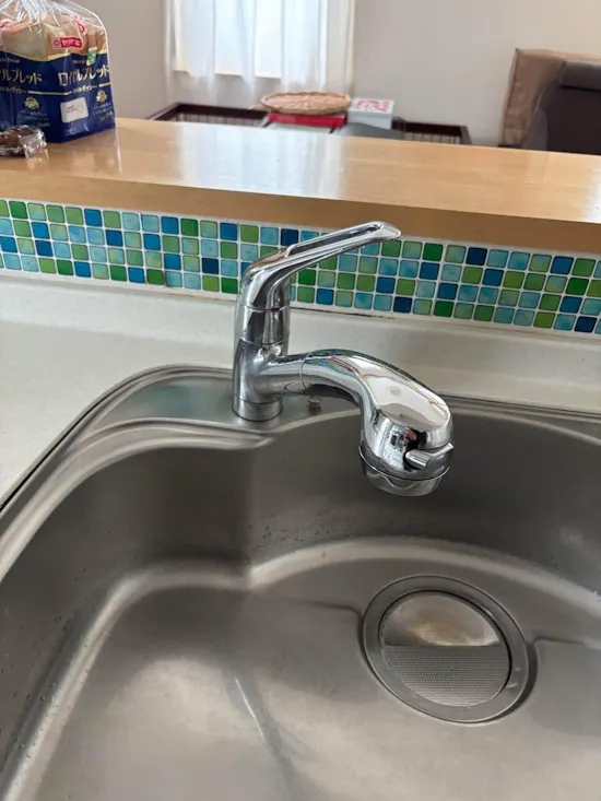 工事前　茨城県水戸市のお客様の水栓工事