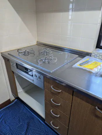 三重県鈴鹿市のお客様のビルトインコンロ・フード交換工事