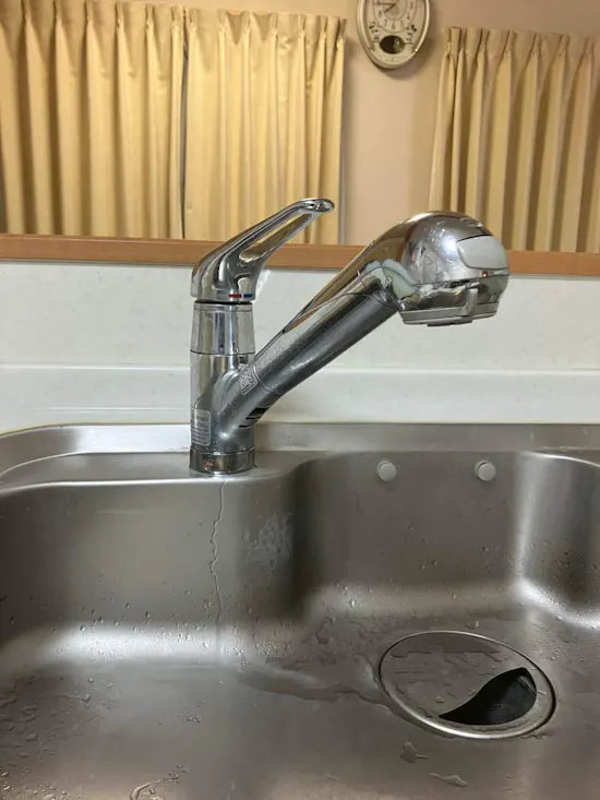 工事前　群馬県前橋市のお客様の水栓工事