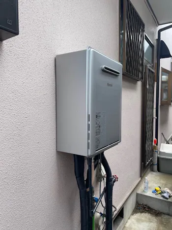 山梨県上野原市のお客様の給湯器工事　具体的な工事内容1