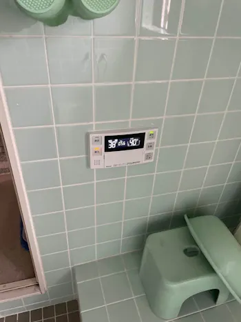 山梨県上野原市のお客様の給湯器工事　具体的な工事内容3