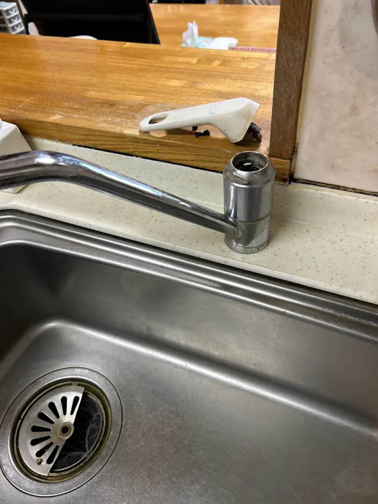 工事前　宮城県仙台市宮城野区のお客様の水栓工事