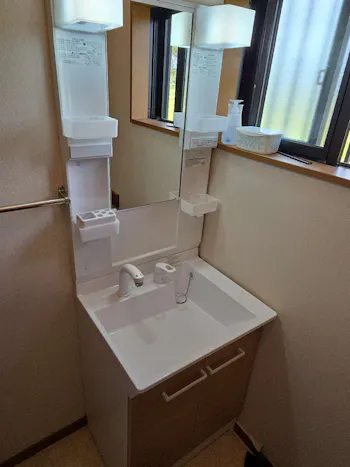 栃木県宇都宮市のお客様の洗面化粧台工事