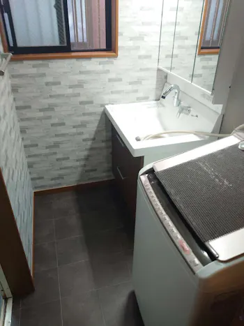 東京都板橋区のお客様の洗面化粧台工事