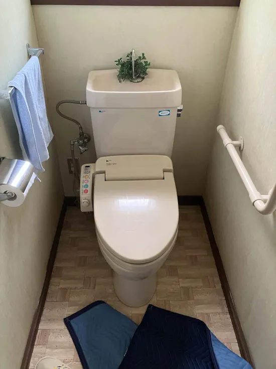 工事前　群馬県高崎市のお客様の温水洗浄便座交換工事