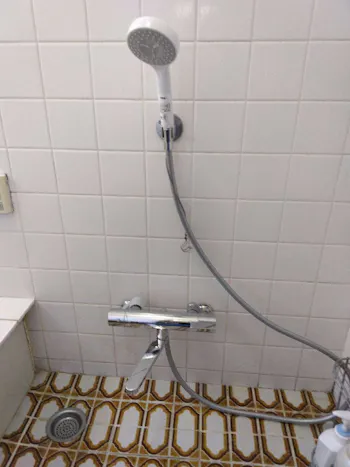 東京都昭島市のお客様の浴室水栓工事