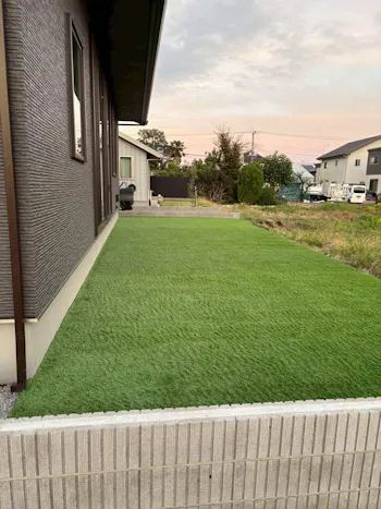 栃木県宇都宮市のお客様の人工芝敷設工事