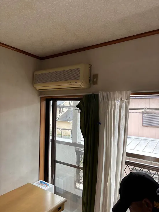 工事前　栃木県下都賀郡のお客様のエアコン工事