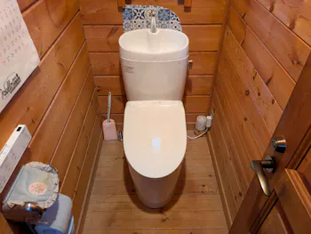 静岡県駿東郡小山町のお客様の1・２階トイレ工事