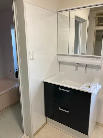 静岡県周智郡のお客様の洗面化粧台工事