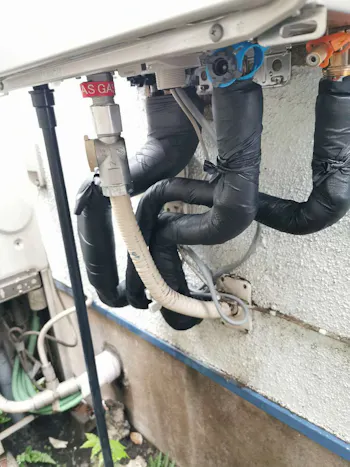 神奈川県横浜市のお客様の給湯器工事　具体的な工事内容4