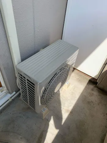 静岡県沼津市のお客様のエアコン設置工事　具体的な工事内容1