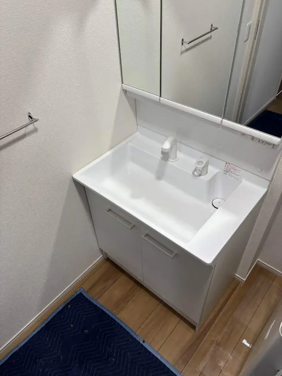 工事前　茨城県日立市のお客様の洗面化粧台交換工事