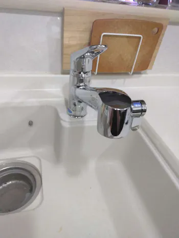 東京都立川市のお客様のキッチン水栓交換工事