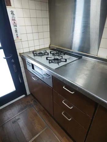 福島県いわき市のお客様のビルトインコンロ・レンジフード交換工事　具体的な工事内容1