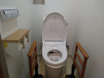 神奈川県横浜市泉区のお客様のトイレ工事