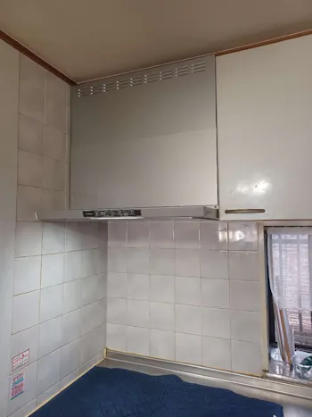 東京都八王子市のお客様のレンジフード交換工事