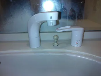 神奈川県座間市のお客様の水栓工事