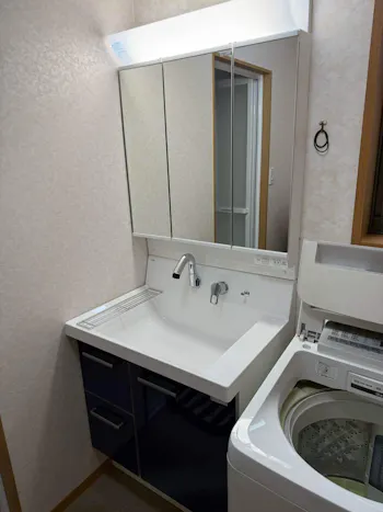 福島県会津若松市のお客様の洗面化粧台交換工事