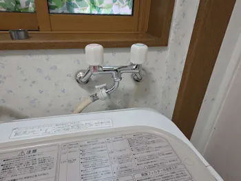 栃木県宇都宮市のお客様の壁付け水栓工事