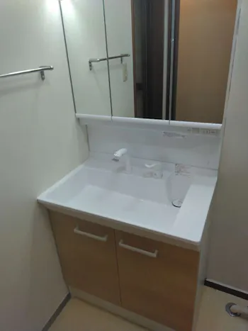東京都昭島市のお客様の洗面化粧台工事