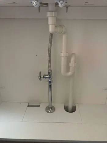 東京都小平市のお客様のトイレ水栓工事　具体的な工事内容1