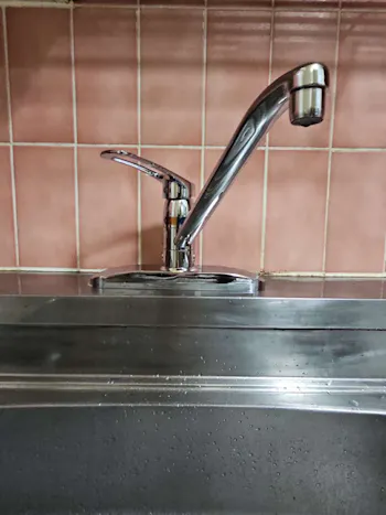 三重県四日市市のお客様の水栓工事