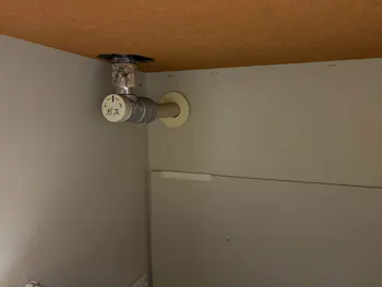 東京都町田市のお客様のビルトインコンロ交換工事　具体的な工事内容2