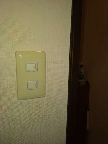 東京都福生市のお客様のスイッチ交換工事