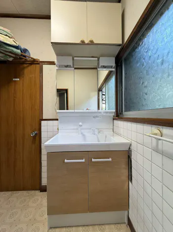 栃木県塩谷郡のお客様の洗面化粧台交換工事