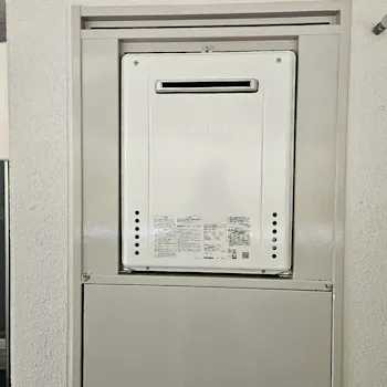 神奈川県横須賀市のお客様のガス給湯器工事