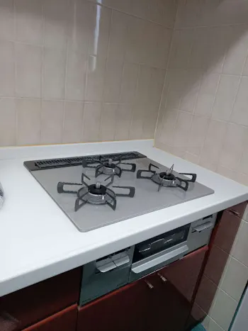 東京都国分寺市のお客様のビルトインコンロ・レンジフード交換工事　具体的な工事内容5