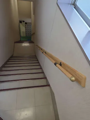 栃木県芳賀郡芳賀町のお客様の階段手すり設置工事　具体的な工事内容2