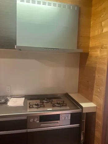 愛知県常滑市のお客様のビルトインコンロ・レンジフード交換工事　具体的な工事内容1