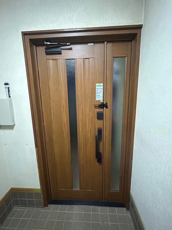 工事後　埼玉県さいたま市西区のお客様のアプローチ・玄関アプローチ工事工事