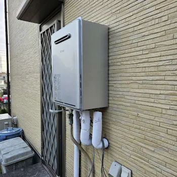 神奈川県横須賀市のお客様のガス給湯器交換工事