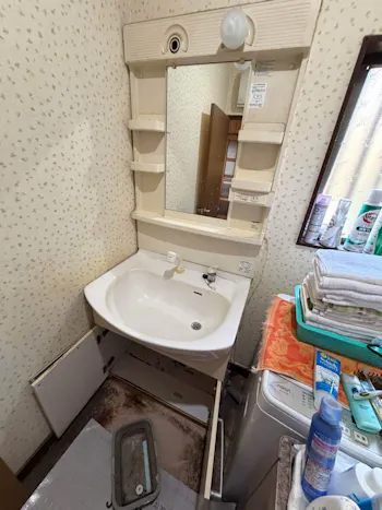 埼玉県桶川市のお客様の洗面化粧台工事　具体的な工事内容3