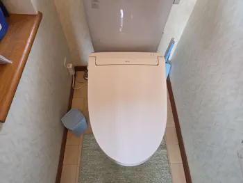 栃木県宇都宮市のお客様の便座交換工事