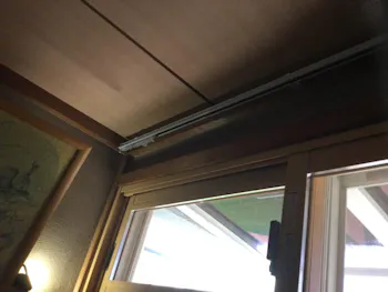 埼玉県入間市のお客様のカーテンレール取り付け工事