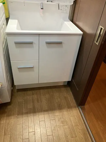 静岡県浜松市のお客様の洗面化粧台工事