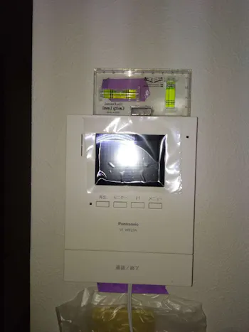 東京都福生市のお客様のドアホン交換工事　具体的な工事内容4