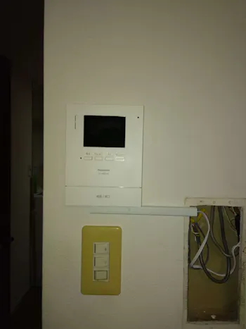 東京都福生市のお客様のドアホン交換工事