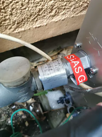 神奈川県茅ヶ崎市のお客様のガス給湯器交換工事　具体的な工事内容2