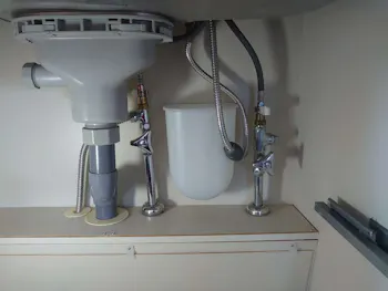 愛知県名古屋市瑞穂区のお客様のキッチン水栓工事　具体的な工事内容2