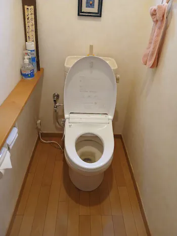 茨城県牛久市のお客様の便座交換工事